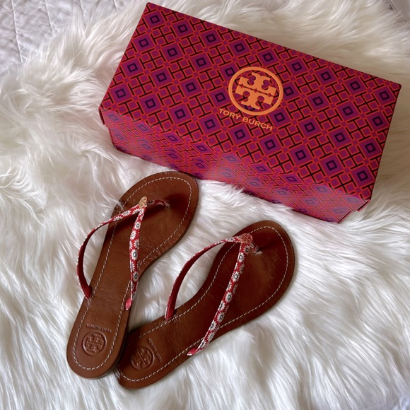 Tory Burch Shoes - Tory Burch Daisy Flip Flops sz 9